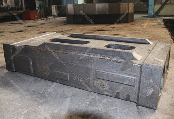 Hot die forging press column